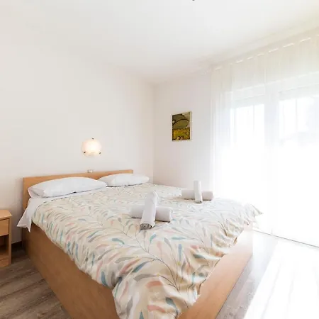 Πανσιόν Irena