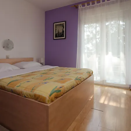 Irena 3*