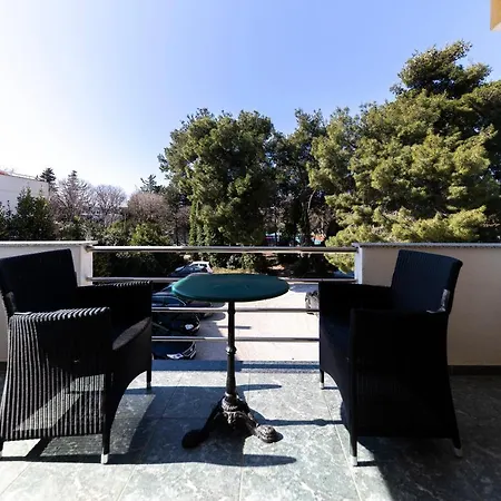 Irena Guest house 3*