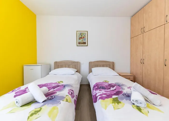 게스트하우스 Irena 3*